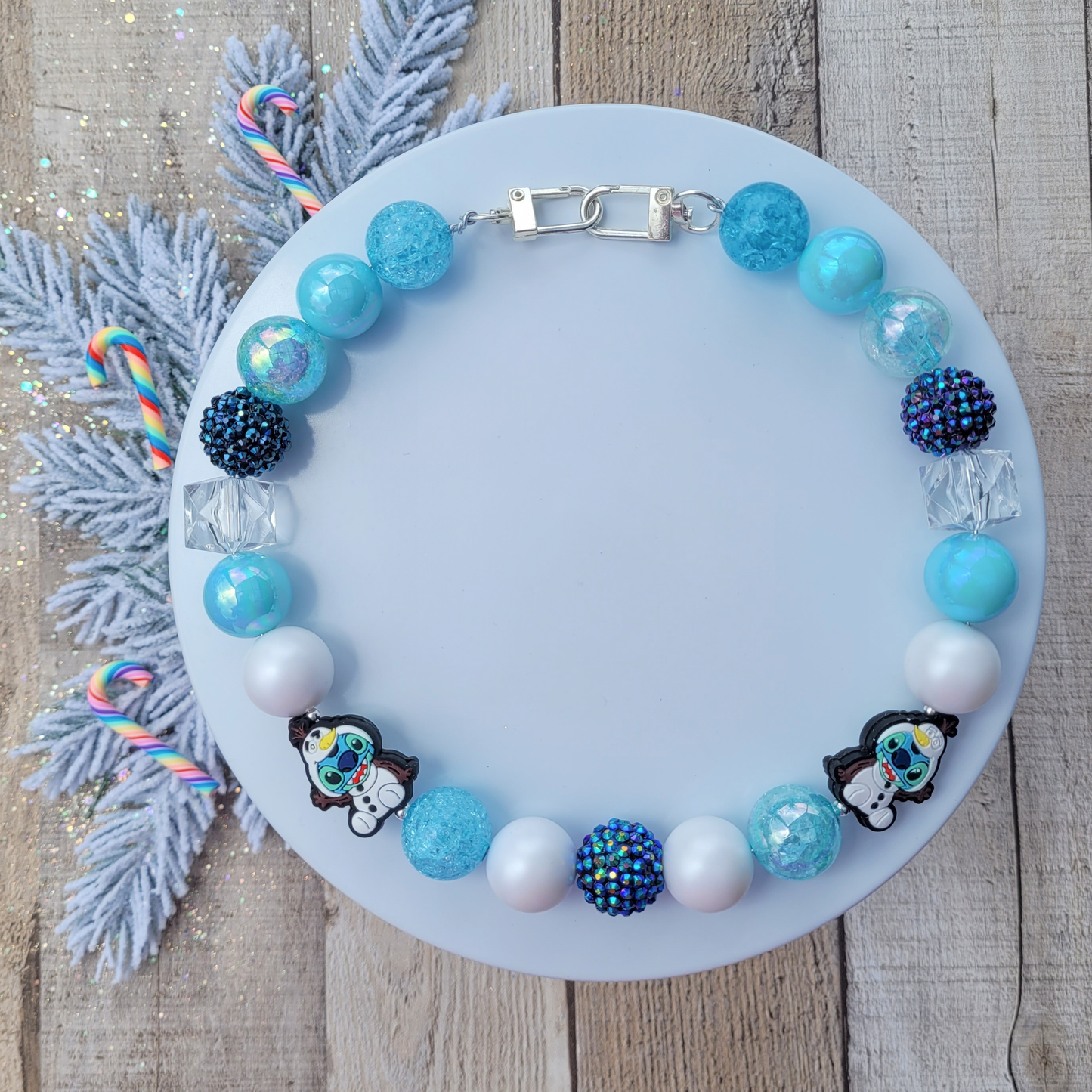 Stitchmas Necklace