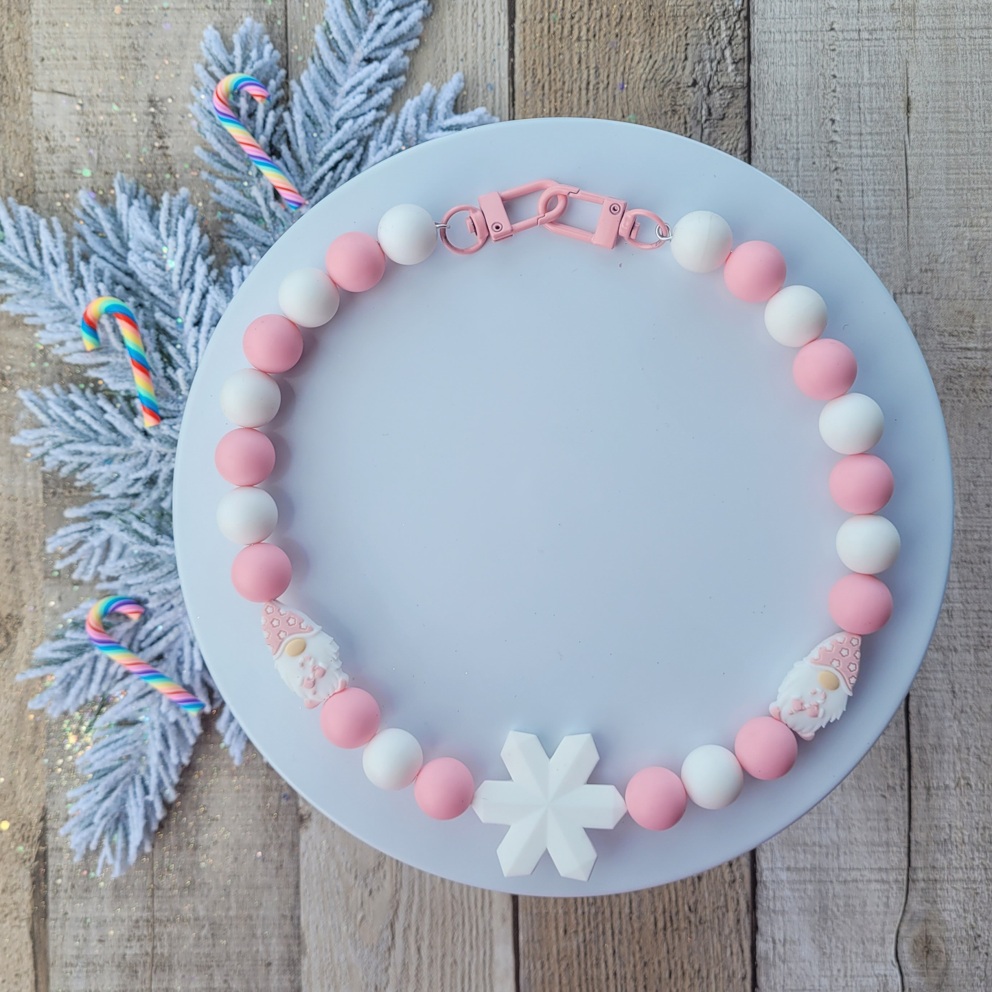 Santa's Helper Necklace